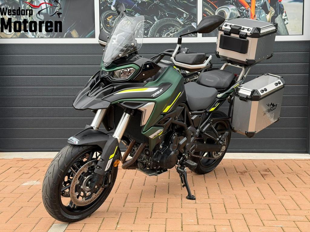 BENELLI TRK 702 Z.G.A.N. Originele Kofferset Dealer Onderhou, 2 cilinders, Bedrijf, Onbekend, Meer dan 35 kW