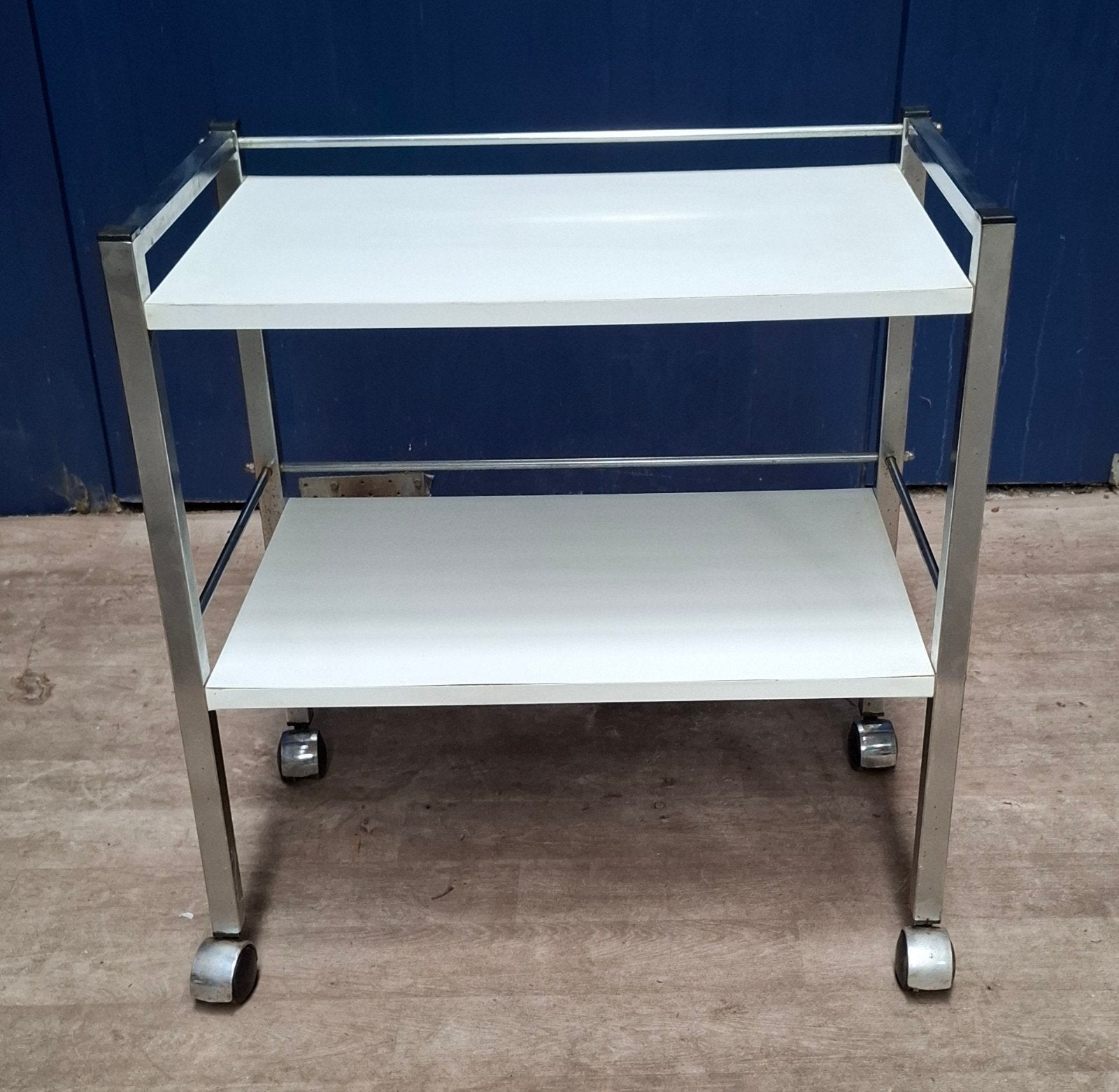 Vintage serveerwagen / keuken trolley h:69 x b:65 x d:38,5, Ophalen, Metaal, Wit, Overige merken