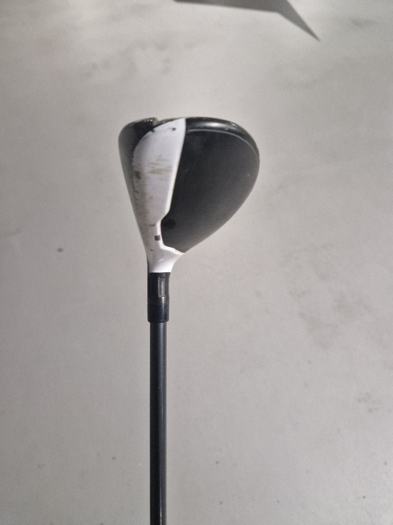 Tailormade M2 hybride 3 met nieuwe grip, Sport en Fitness, Golf, Ophalen of Verzenden, Gebruikt, Club, Overige merken