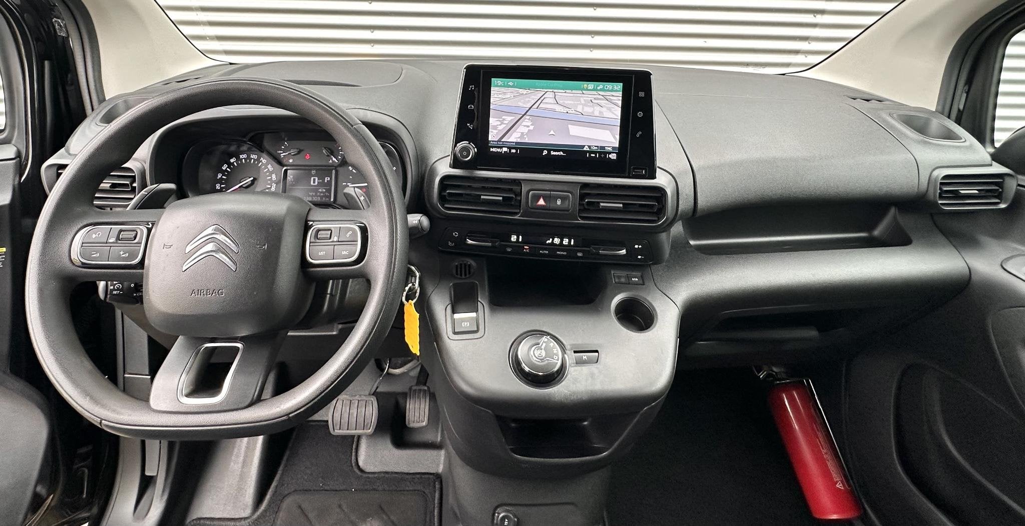 Citroen Berlingo 1.5 Automaat 3zits|Navi|Crusie MARGE btw vr, Stof, Gebruikt, 4 cilinders, Citroën