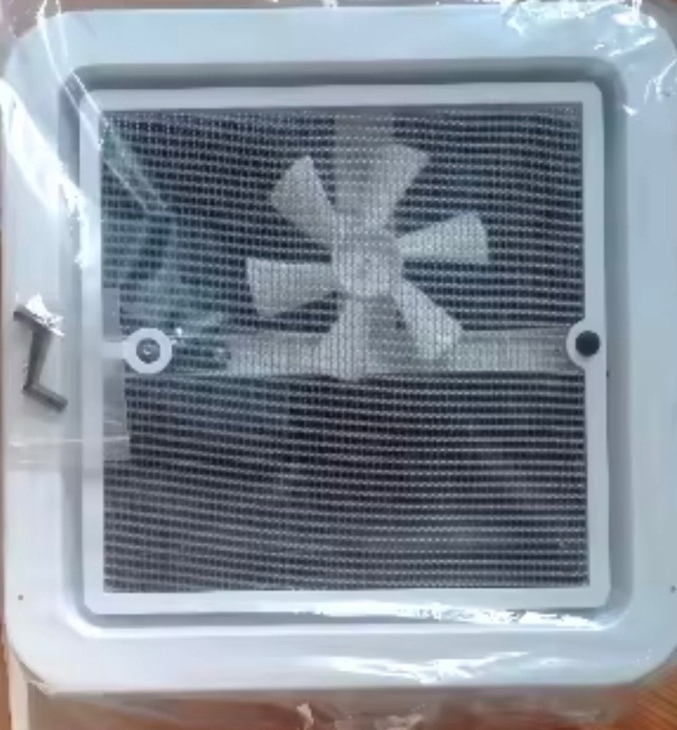 Nieuw!!! Dak ventilator camper caravan bus 42x42 cm dakluik, Caravans en Kamperen, Ophalen of Verzenden, Nieuw