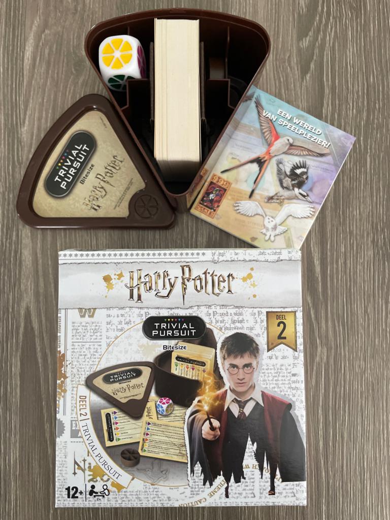 Trivial Pursuit Harry Potter Deel 2, Hobby en Vrije tijd, Gezelschapsspellen | Bordspellen, Drie of vier spelers, Ophalen of Verzenden