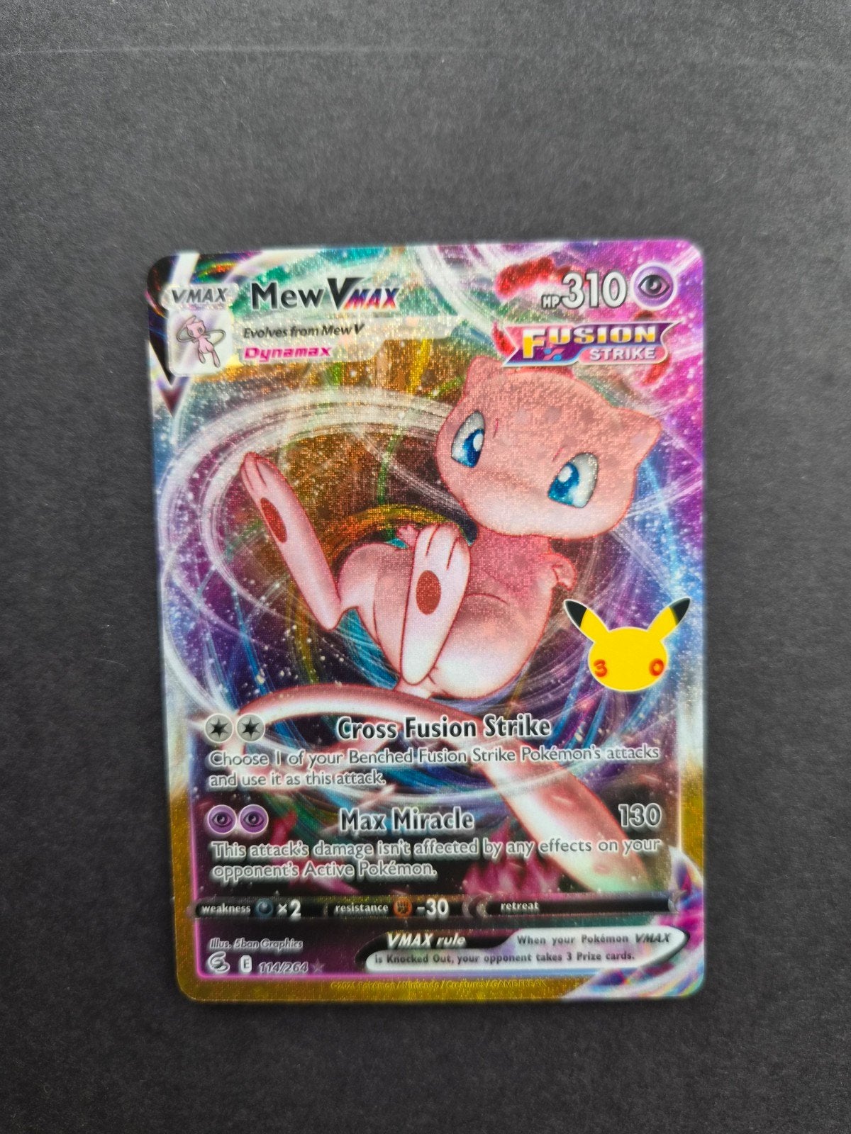 Mew VMAX Pokemon 25 anniversary 114, Ophalen of Verzenden, Zo goed als nieuw, Booster, Foil
