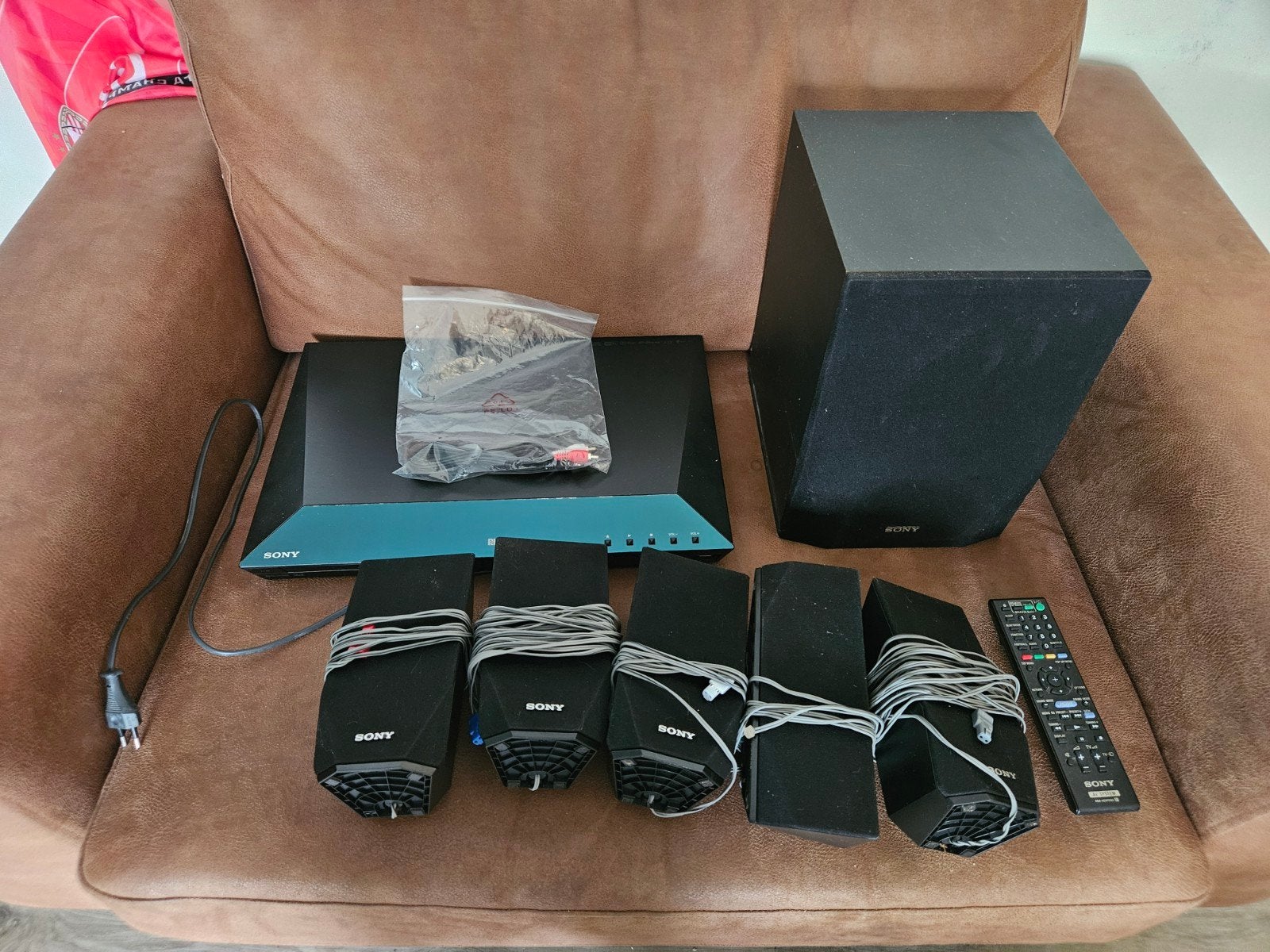 Sony BDV-E2100 Blu-ray Home Cinema Systeem, Audio, Tv en Foto, Home Cinema-sets, Gebruikt, Blu-ray-speler, Ophalen of Verzenden