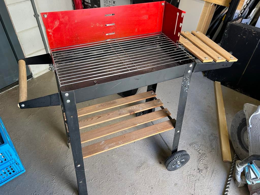 Barbecue houtskool, Ophalen of Verzenden, Gebruikt