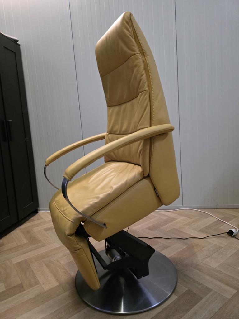 Prominent relaxfauteuil sta op functie large model, Ophalen of Verzenden, Zo goed als nieuw, Leer, 50 tot 75 cm