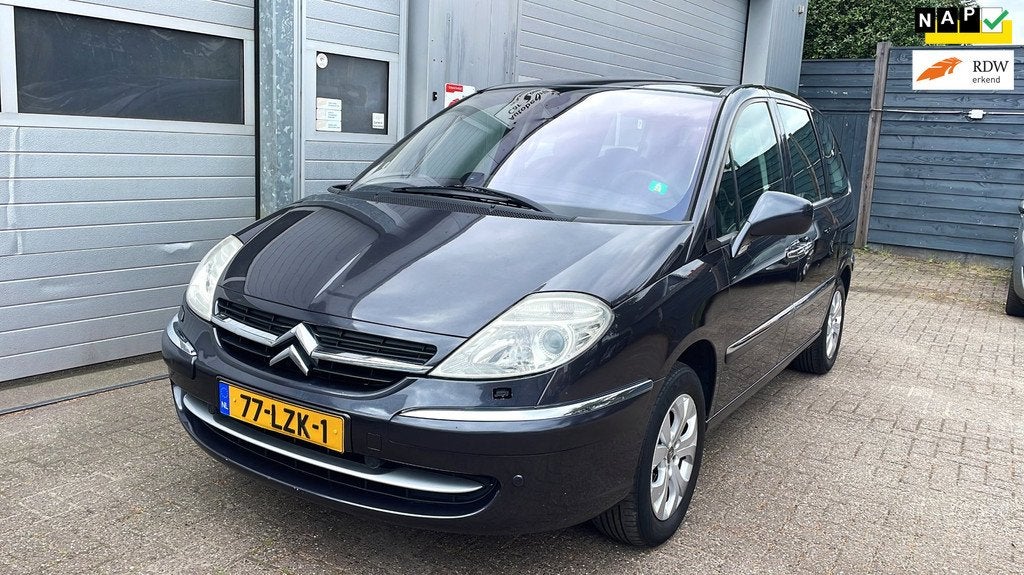 Citroen C8 2.0-16V Ligne Ambiance Luxe 7Persoon-Leder, Auto's, Citroën, Voorwielaandrijving, Gebruikt, Zwart, 4 cilinders