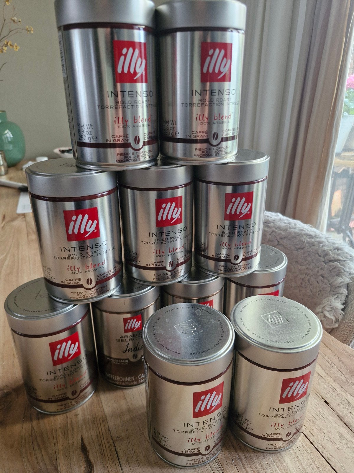 11 lege Illy koffieblikken (250 gram) - decoratie/opslag, Verzamelen, Ophalen of Verzenden