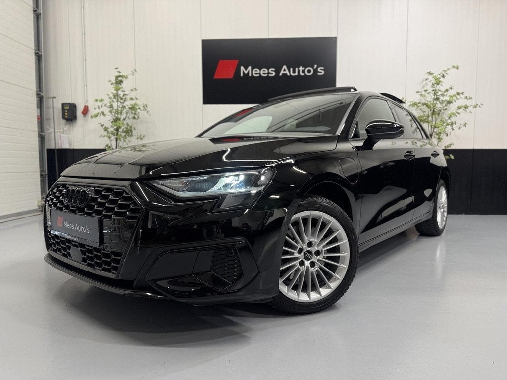 Audi A3 Sportback 40 TFSI e Advanced edition|Pano|Keyless|, Auto's, Stof, Gebruikt, 4 cilinders, Plug-in hybride