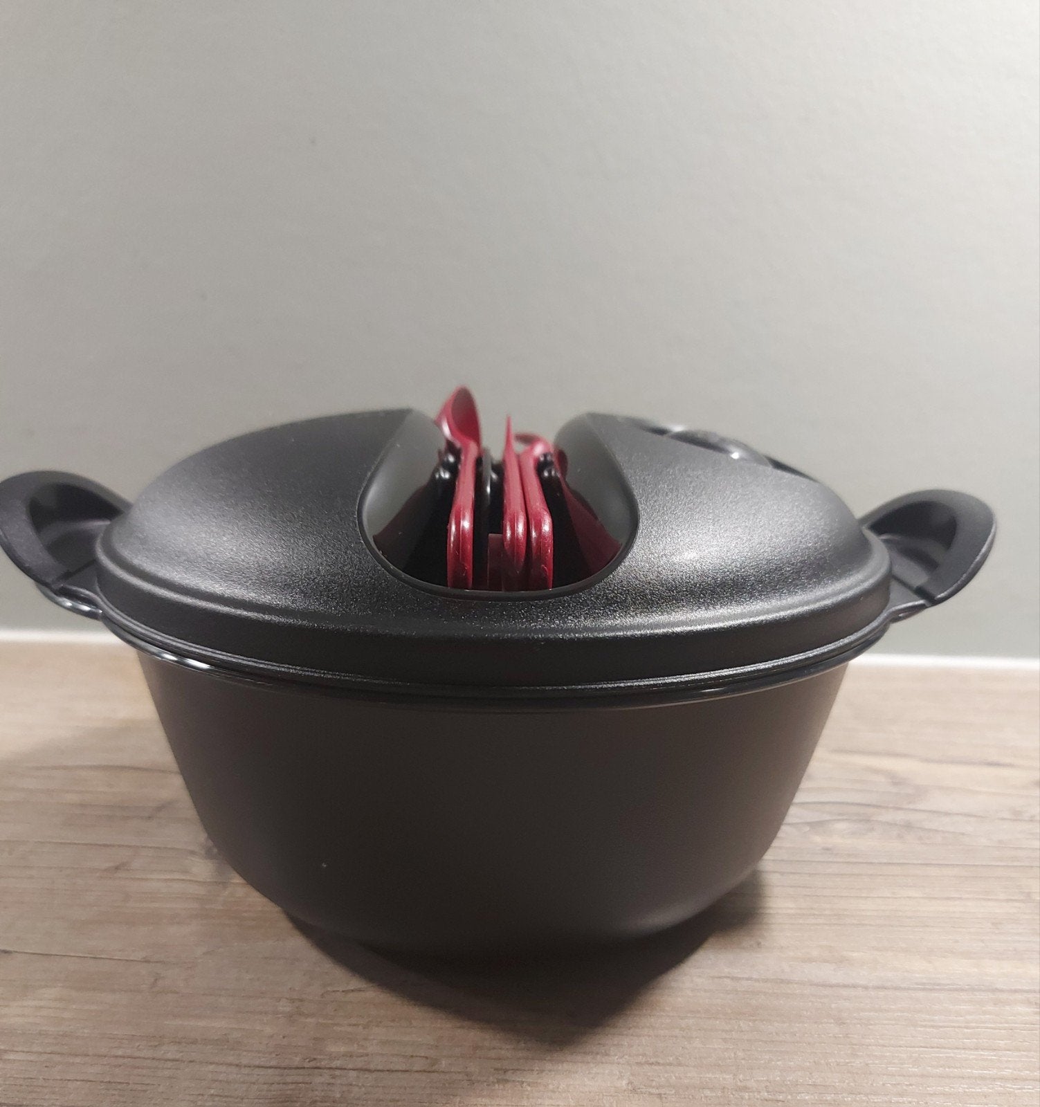 Tupperware magnetron schaal "warm op weg", Ophalen of Verzenden, Zo goed als nieuw, Schaal