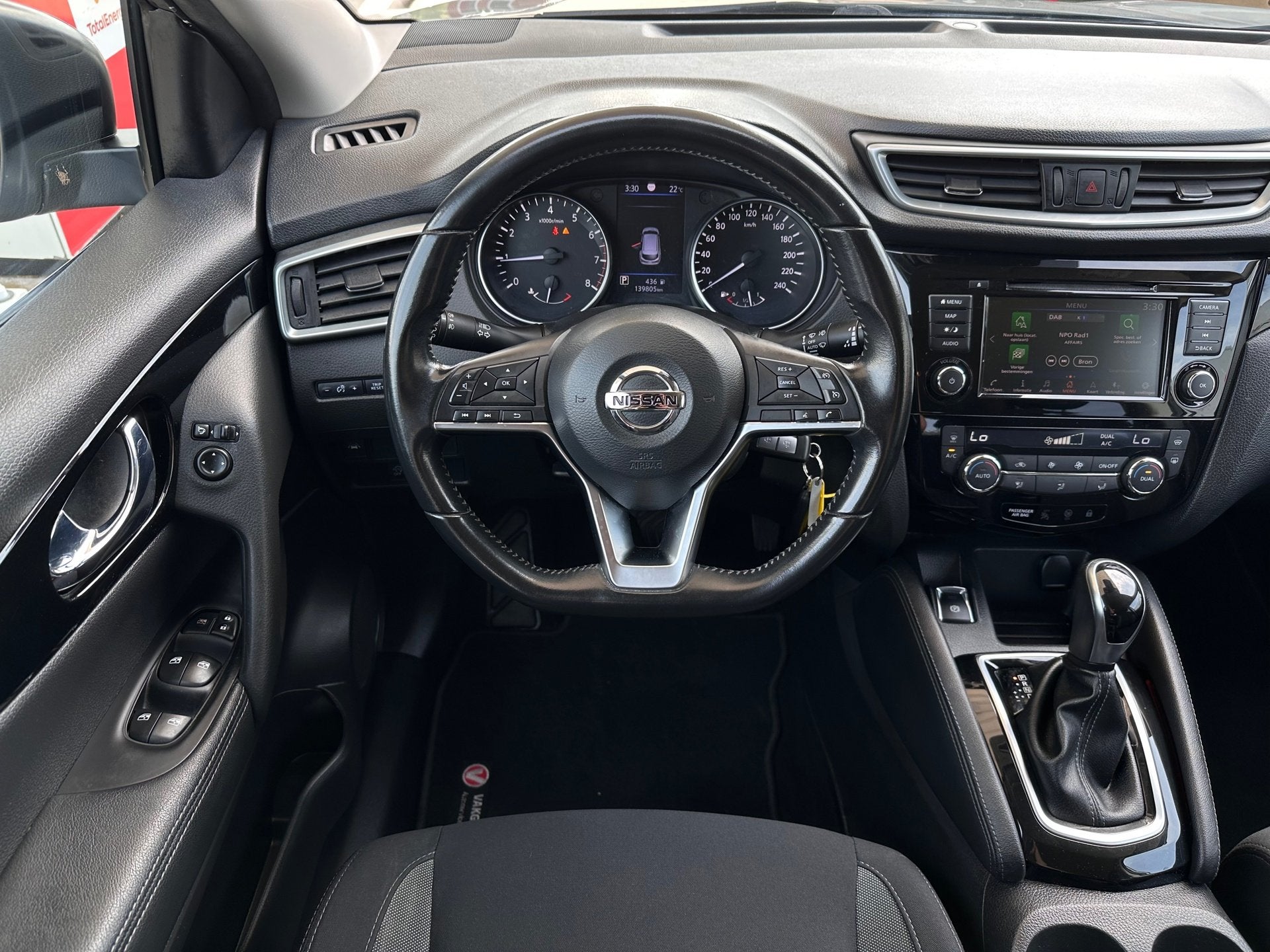 Nissan Qashqai 1.3 DIG-T Business Edition 160pk|Stoel/voorru, Auto's, Stof, Gebruikt, 4 cilinders, 1290 kg
