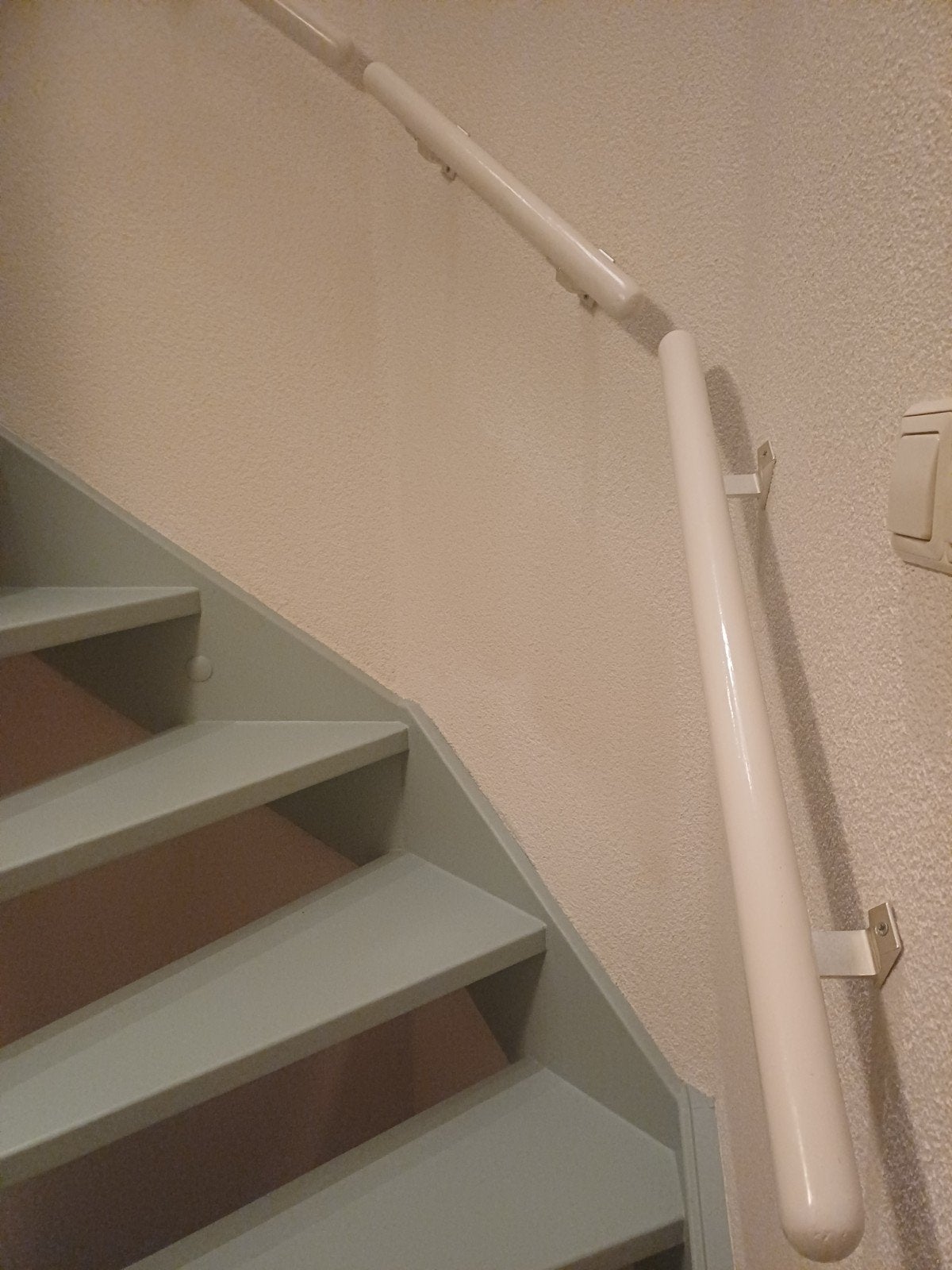witte trapleuning voor 2 trappen, Diversen, Ophalen, Met bocht