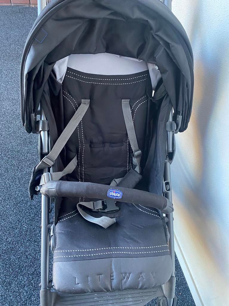 Chicco buggy, zwart, als nieuw, Ophalen of Verzenden, Zo goed als nieuw