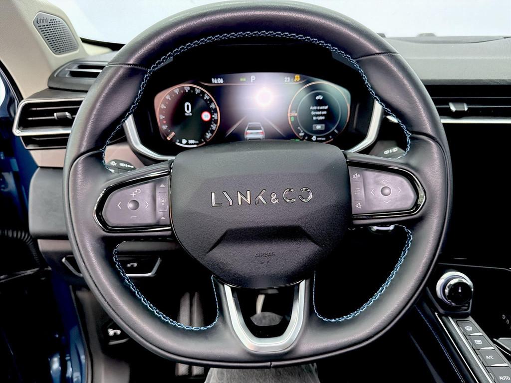 Lynk en Co 01 1.5 MY22 - Je zoekt een auto die direct goed v, Stof, Euro 6, Met garantie (alle), Blauw