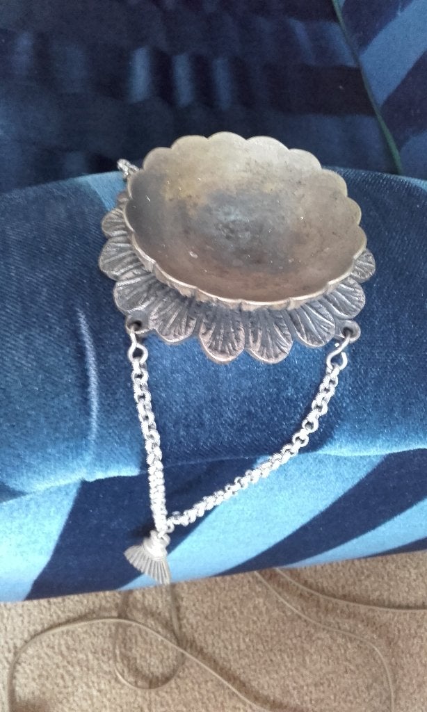 Vintage oude asbak om over de stoelleuning te hangen, Ophalen, Gebruikt, Asbak