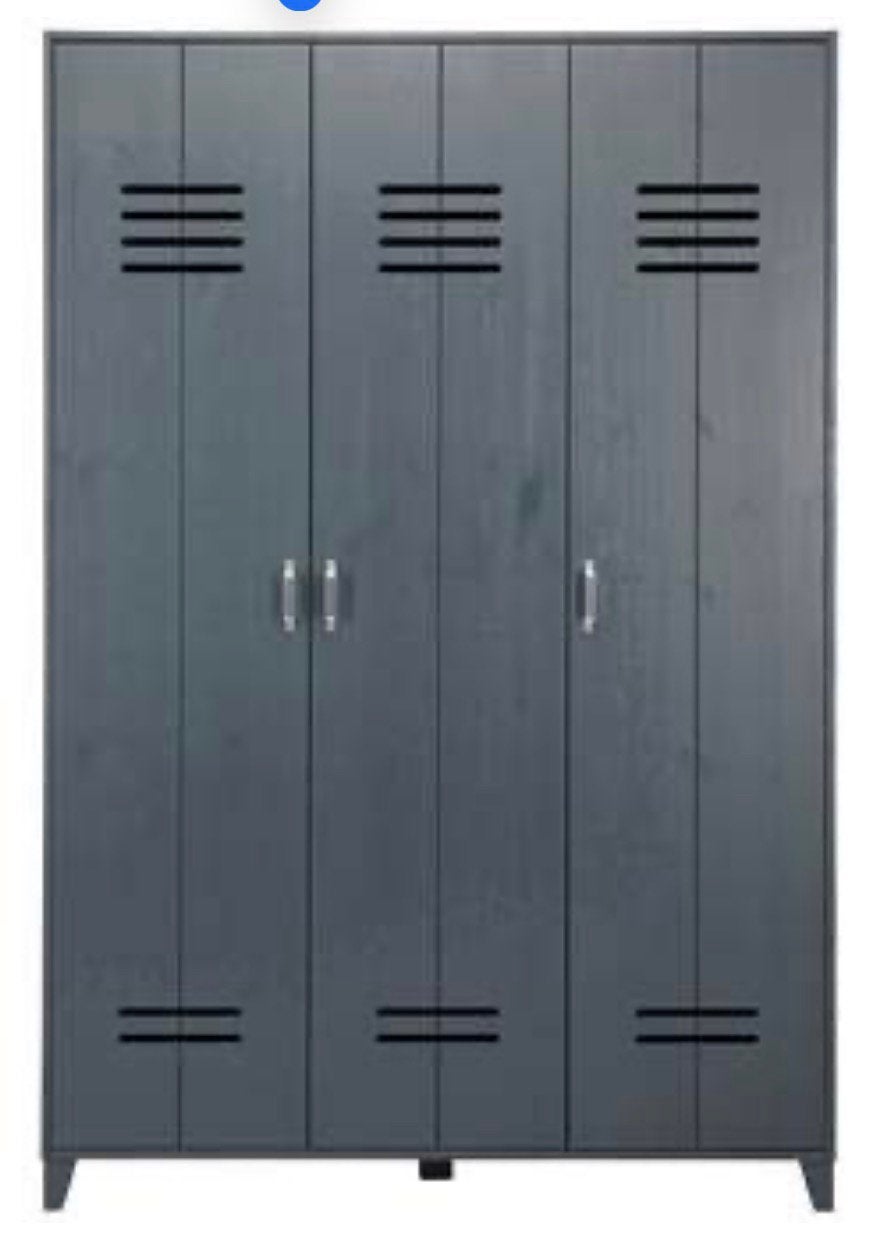 Houten VT Wonen kledingkast / lockerkast, Ophalen, VT Wonen, Zo goed als nieuw, X