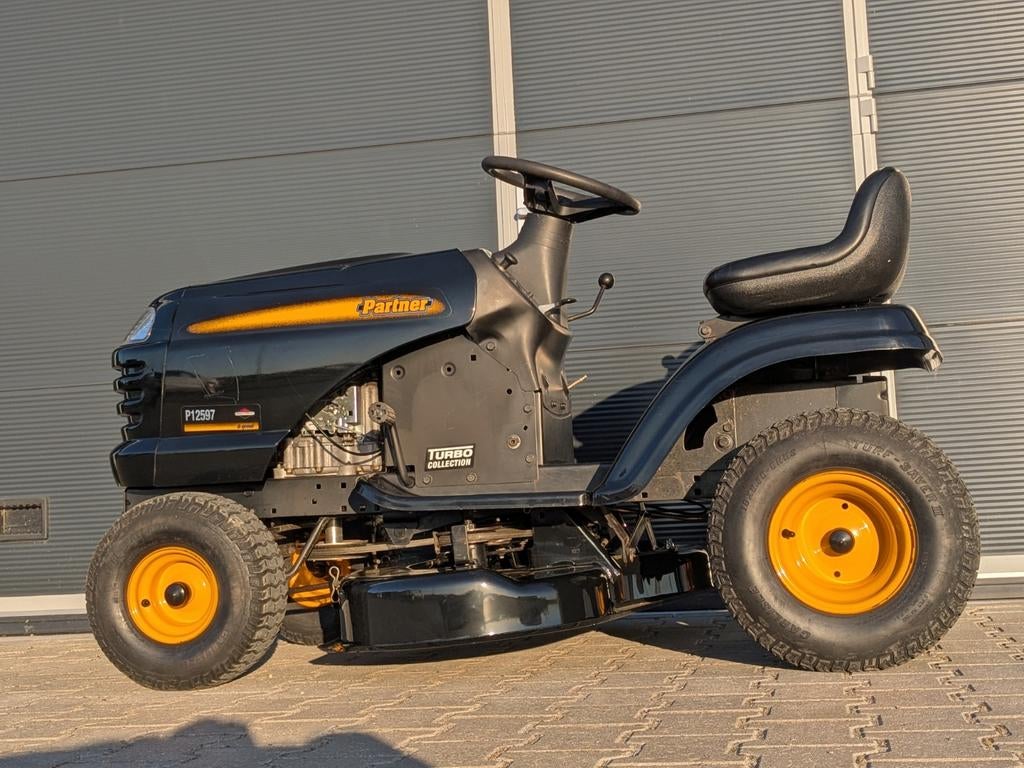 Super mooie Partner Mulch zitmaaier met nieuw maaidek, Tuin en Terras, Zitmaaiers, Ophalen, Gebruikt, Mulchfunctie, 90 tot 120 cm