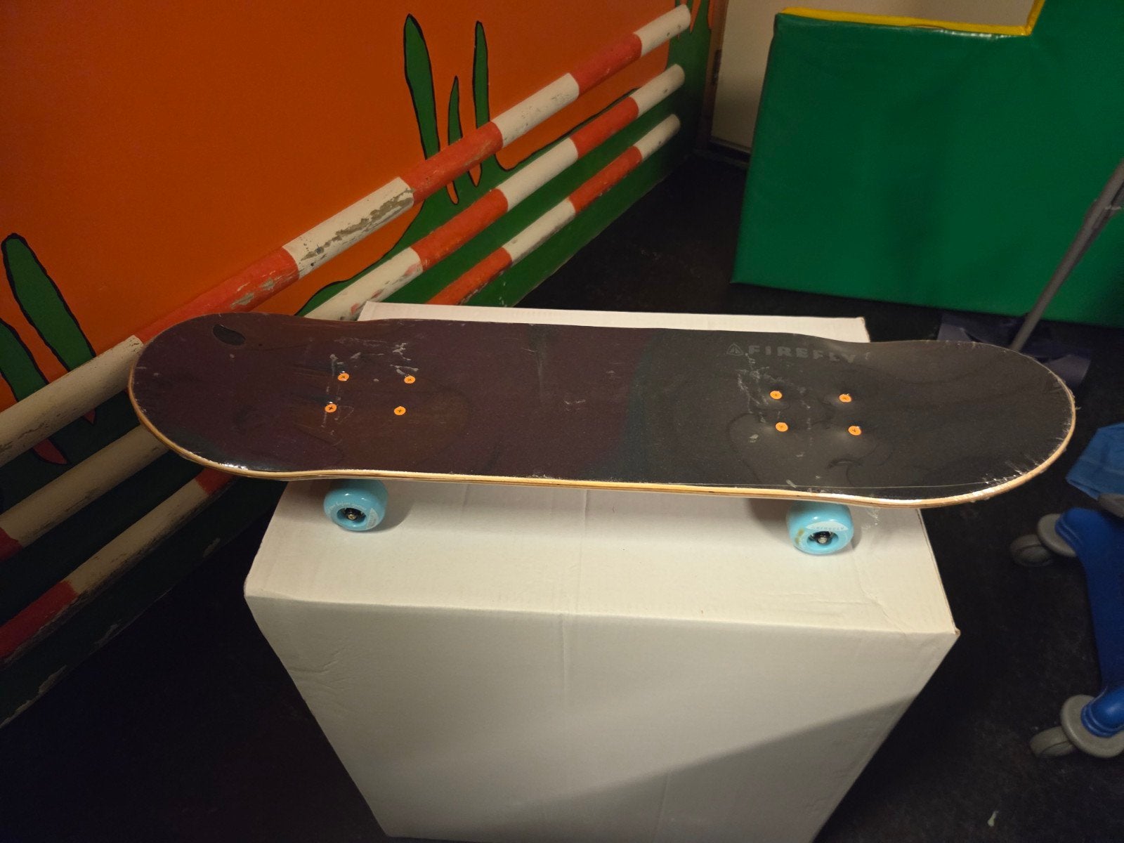 Firefly Skateboard met Lama Design - Nieuw in Verpakking, Sport en Fitness, Firefly, Onbekend, Nieuw, Ophalen of Verzenden