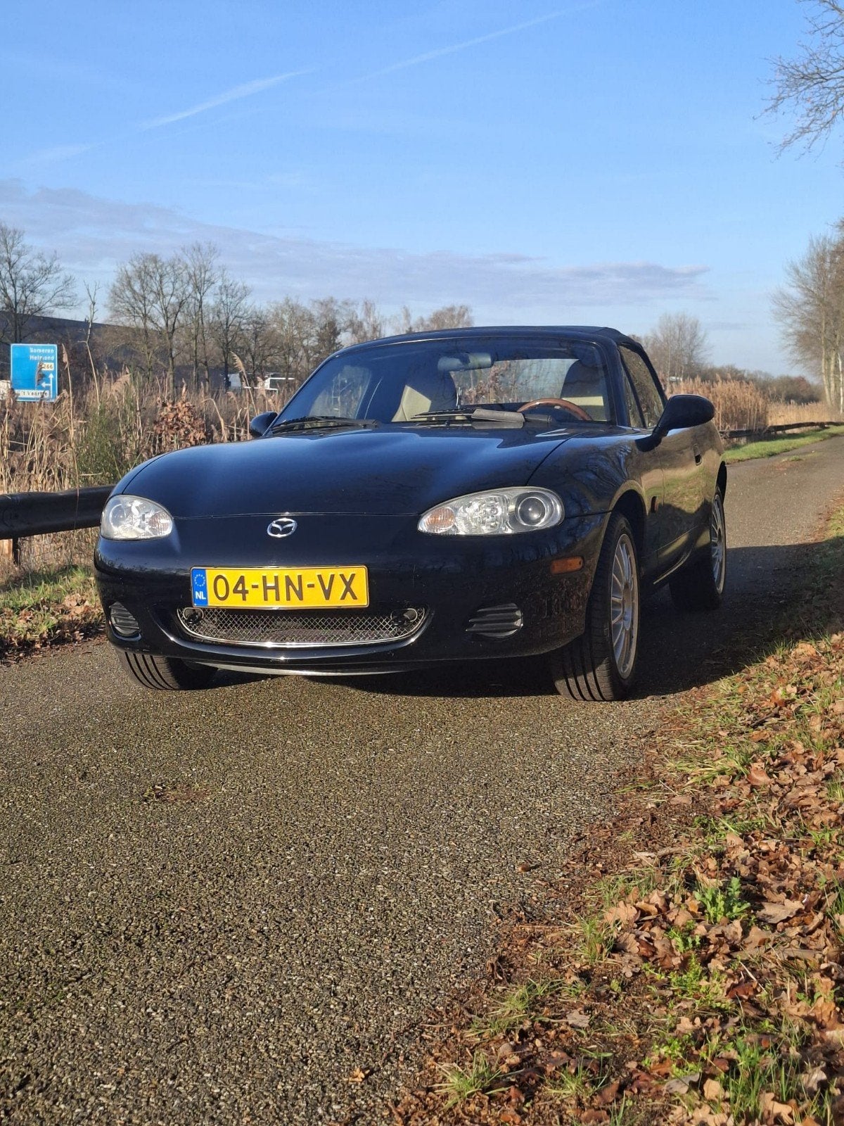 Mazda MX-5 1.8 I 2001 Zwart 195000 km, Auto's, Mazda, 145 pk, Achterwielaandrijving, 40 €/maand, 4 cilinders