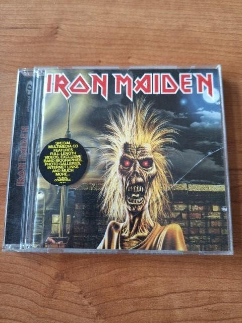 cd Iron Maiden - Iron Maiden special Multimedia cd, Ophalen of Verzenden, Gebruikt