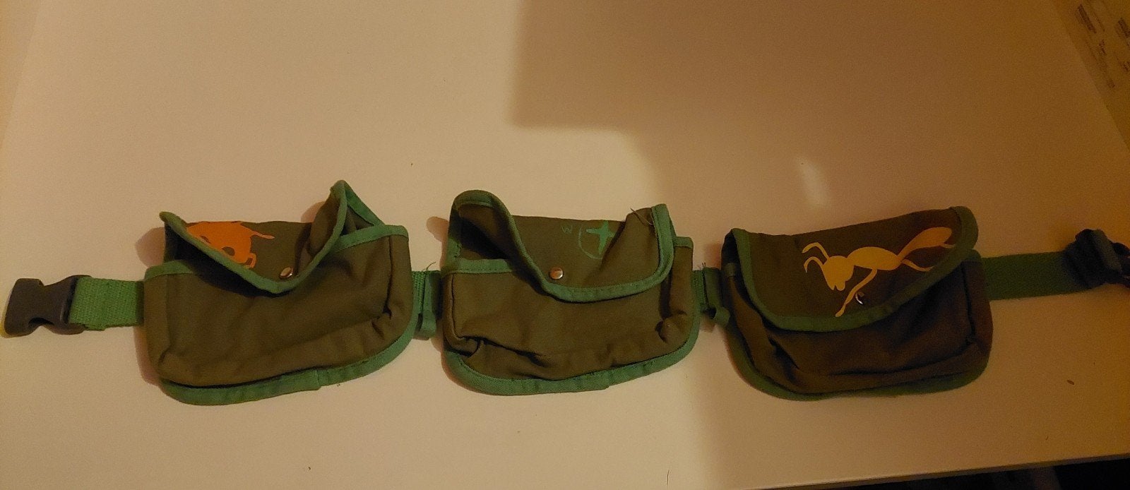 Groene heuptas met 3 vakken en dierenprints, Ophalen of Verzenden, Zo goed als nieuw, Overige kleuren, Minder dan 95 cm