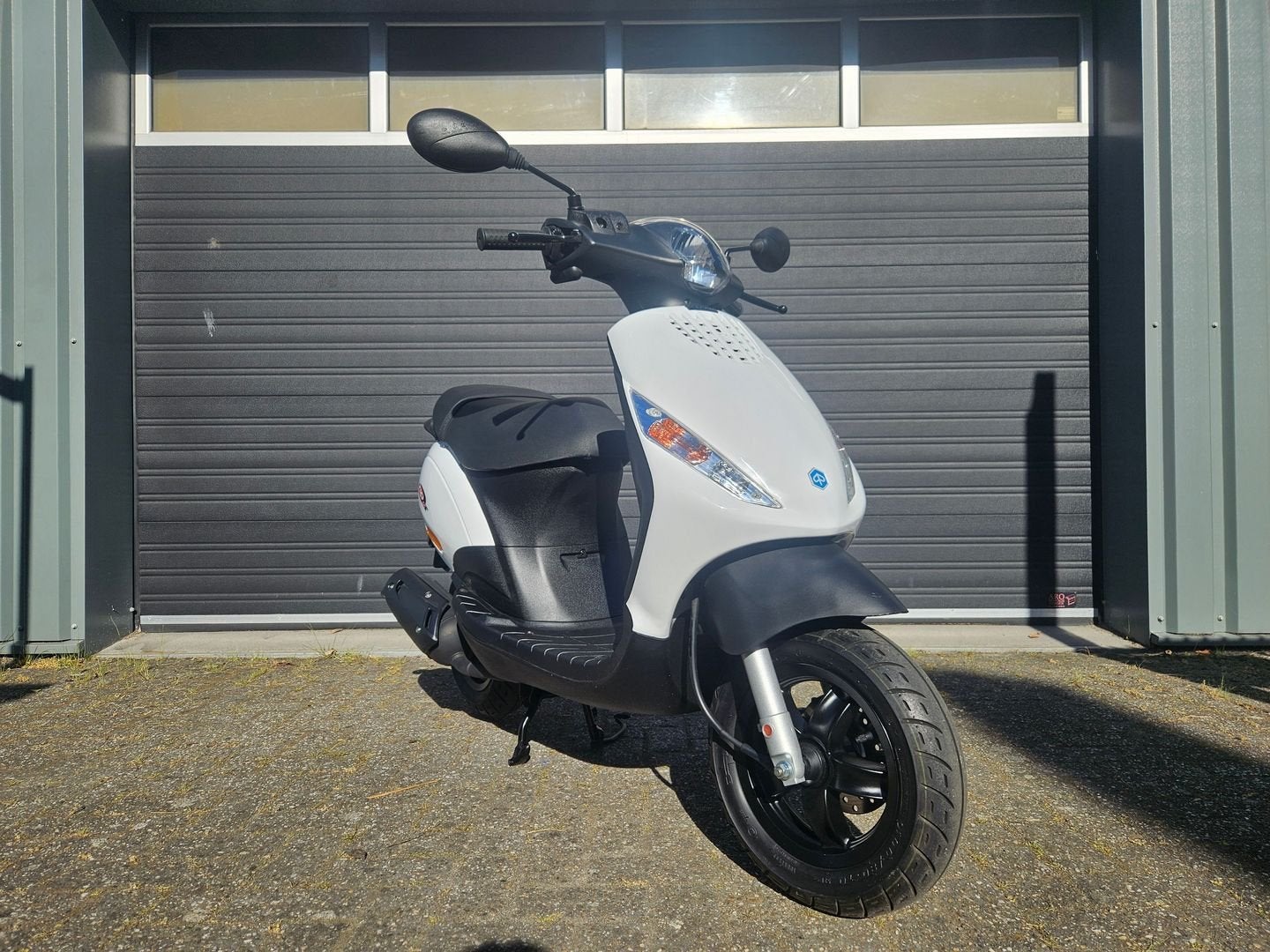 PIAGGIO ZIP 50 2T BROM BJ 2017 WIT PAS 2001KM! NL NIEUWSTAAT, Onbekend, Ophalen of Verzenden, Zo goed als nieuw, Onbekend