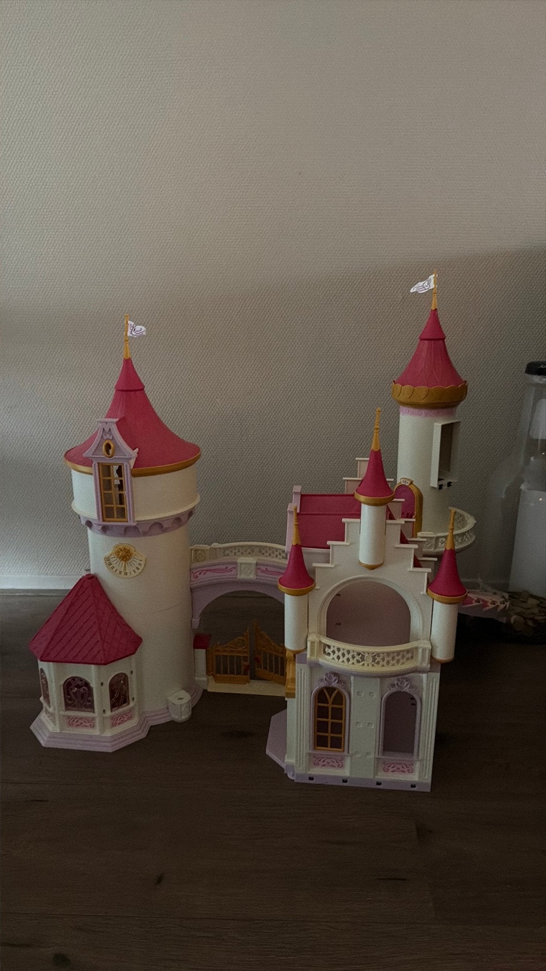 Playmobil disney kasteel 5142, Kinderen en Baby's, Speelgoed | Poppenhuizen, Ophalen, Zo goed als nieuw, Poppenhuis