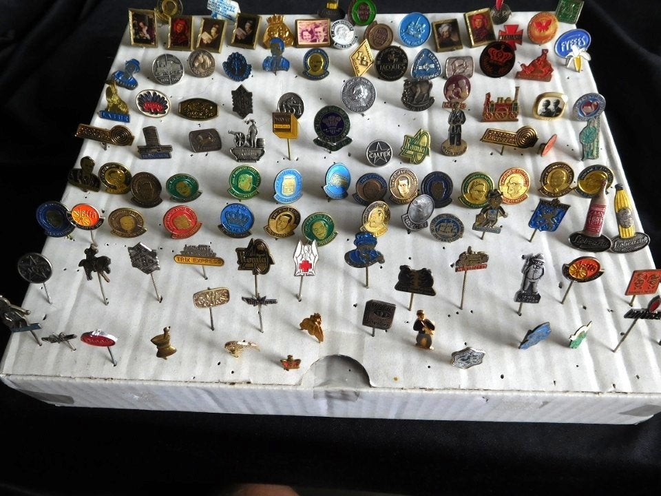 Verzameling bijzondere Speldjes ongeveer 110 stuks., Ophalen, Gebruikt, Overige onderwerpen, Speldje of Pin