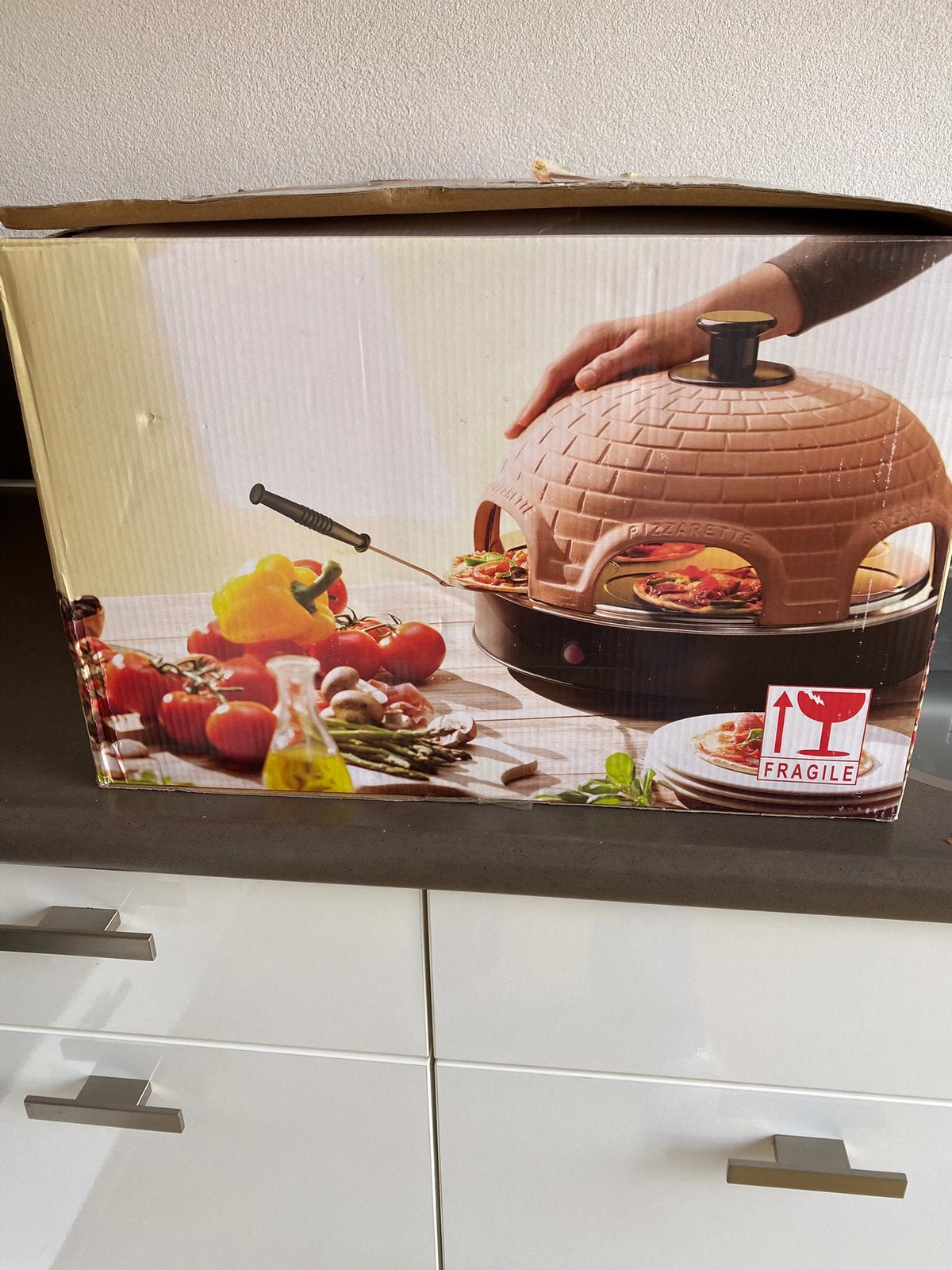 Pizzarette voor 6 personen. Terracotta   Merk Emerio, Ophalen, Zo goed als nieuw, 4 t/m 7 personen