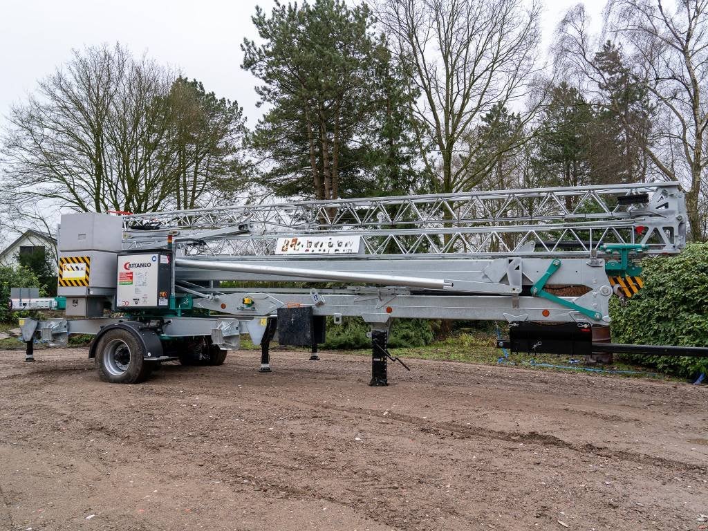 Cattaneo CM 221B (bj 2026), Zakelijke goederen, Kraan
