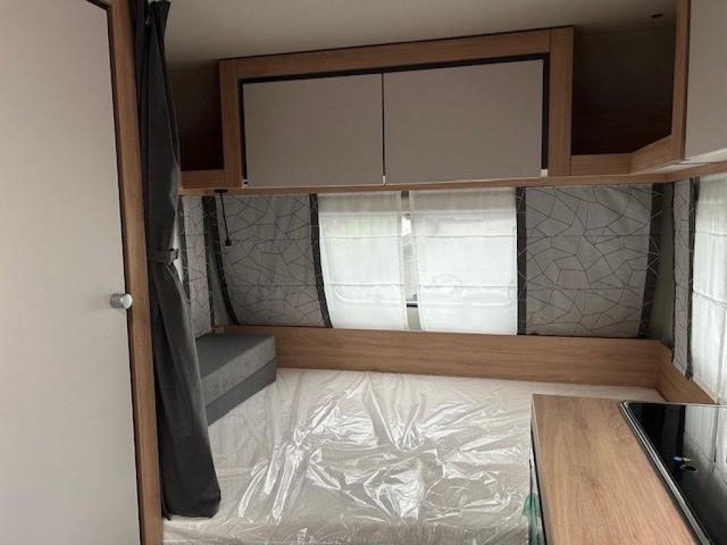 Knaus Sport 400 QD 2026, Schokbreker, Bedrijf, Treinzit, 750 - 1000 kg