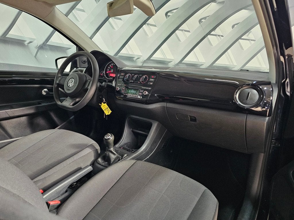 Volkswagen Up! 1.0 move up! BlueMotion, Voorwielaandrijving, Euro 5, Stof, Gebruikt