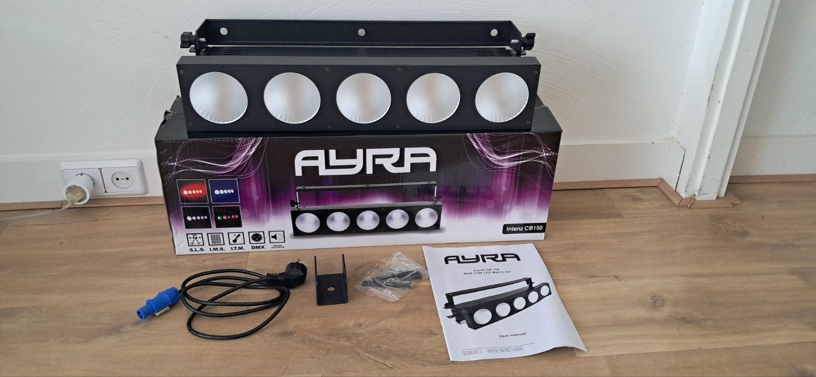 Ayra Intenz CB150 RGB LED Bar - Zo goed als nieuw, Ophalen, Zo goed als nieuw, Licht, Kleur