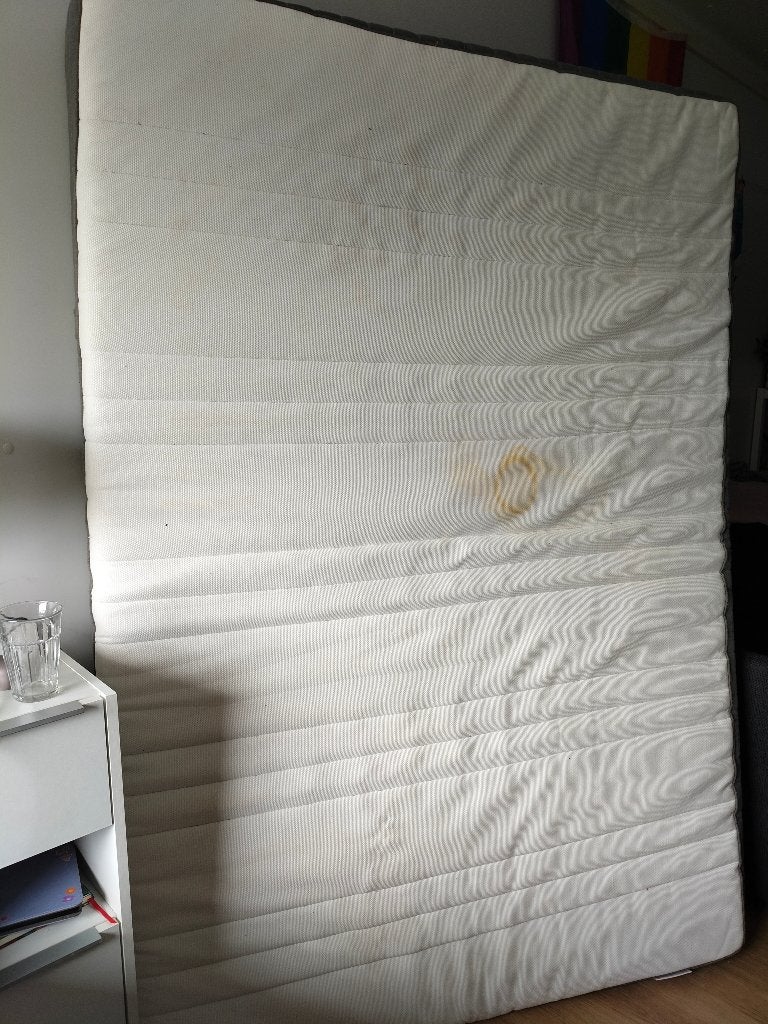 Tweepersoonsmatras, Ophalen, Gebruikt, 140 cm, Twijfelaar