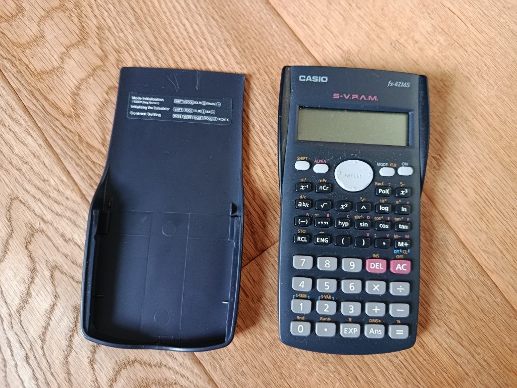 Casio fx‑82MS rekenmachine, Diversen, Ophalen, Gebruikt