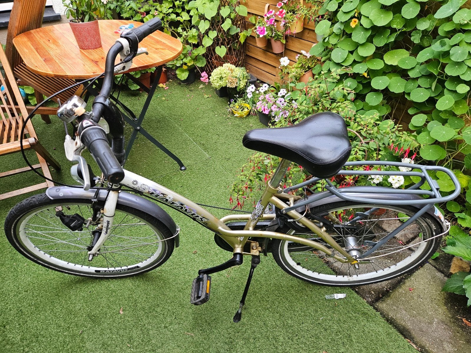 Batavus meisjesfiets 24 inch, met 3 versnellingen, Ophalen, Gebruikt, Versnellingen, Batavus