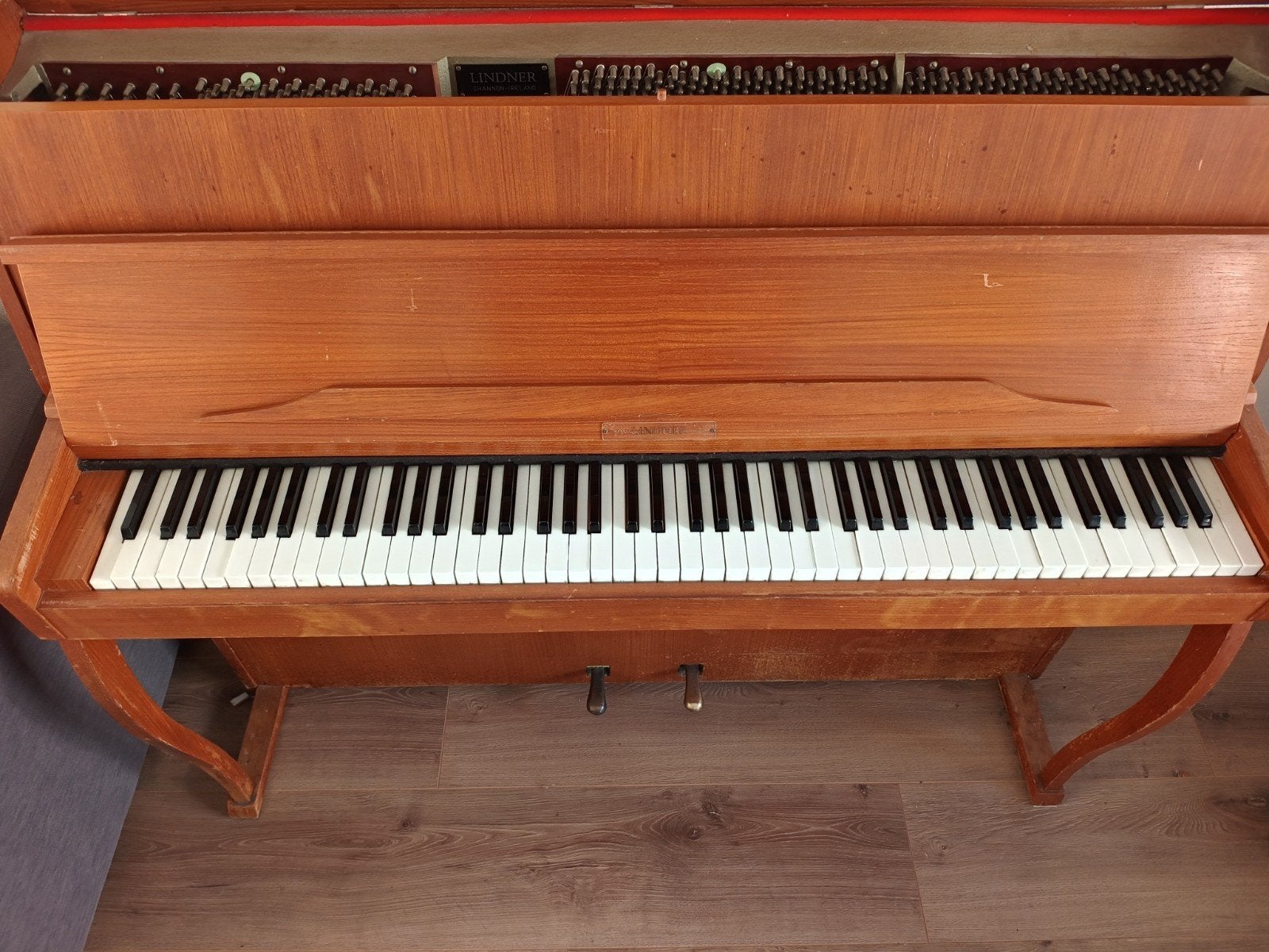 Piano - gratis, Ophalen, Gebruikt, Bruin, Piano