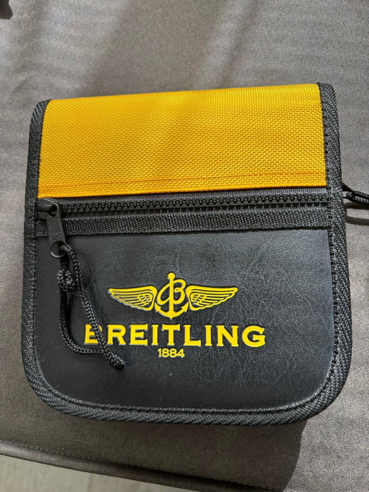Breitling cd opberg mapje, Ophalen, Zo goed als nieuw