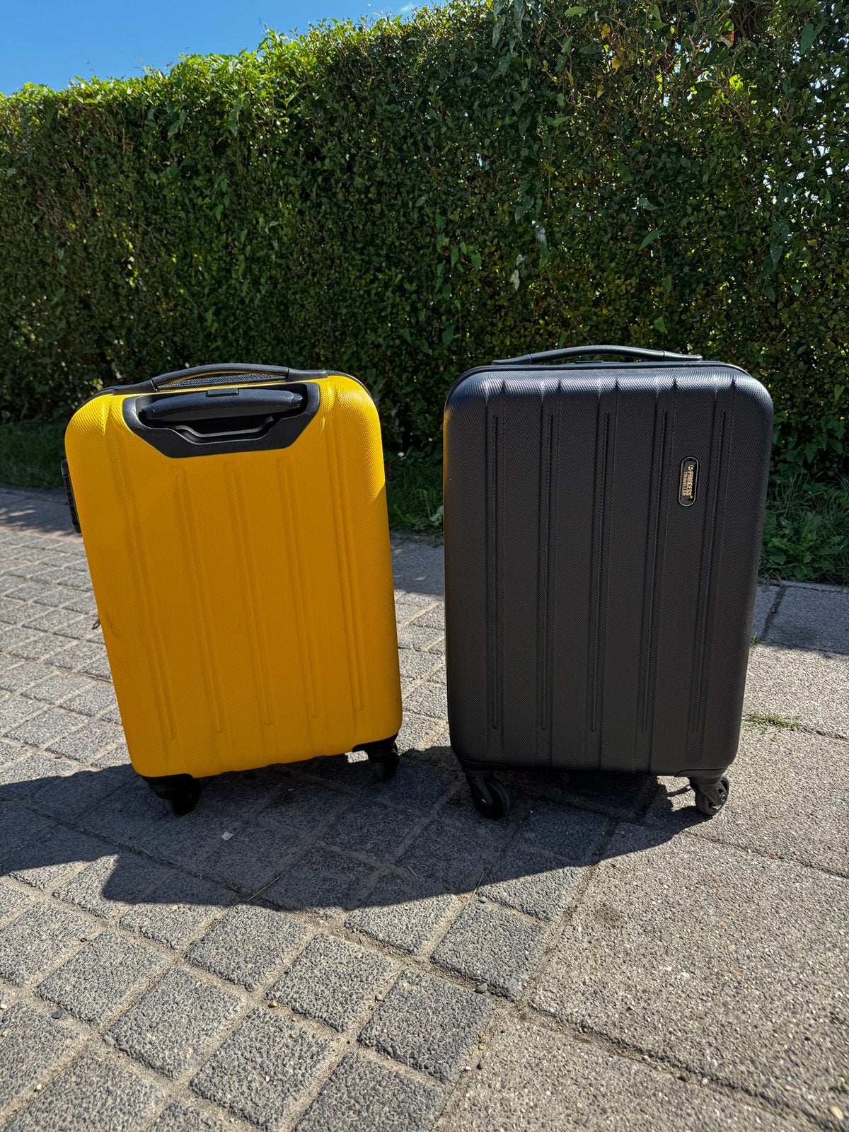 Zwarte en Gele Princess Trolley, Koffer, Handbagage, Sieraden, Tassen en Uiterlijk, Koffers, Gebruikt, 50 tot 60 cm, Hard kunststof