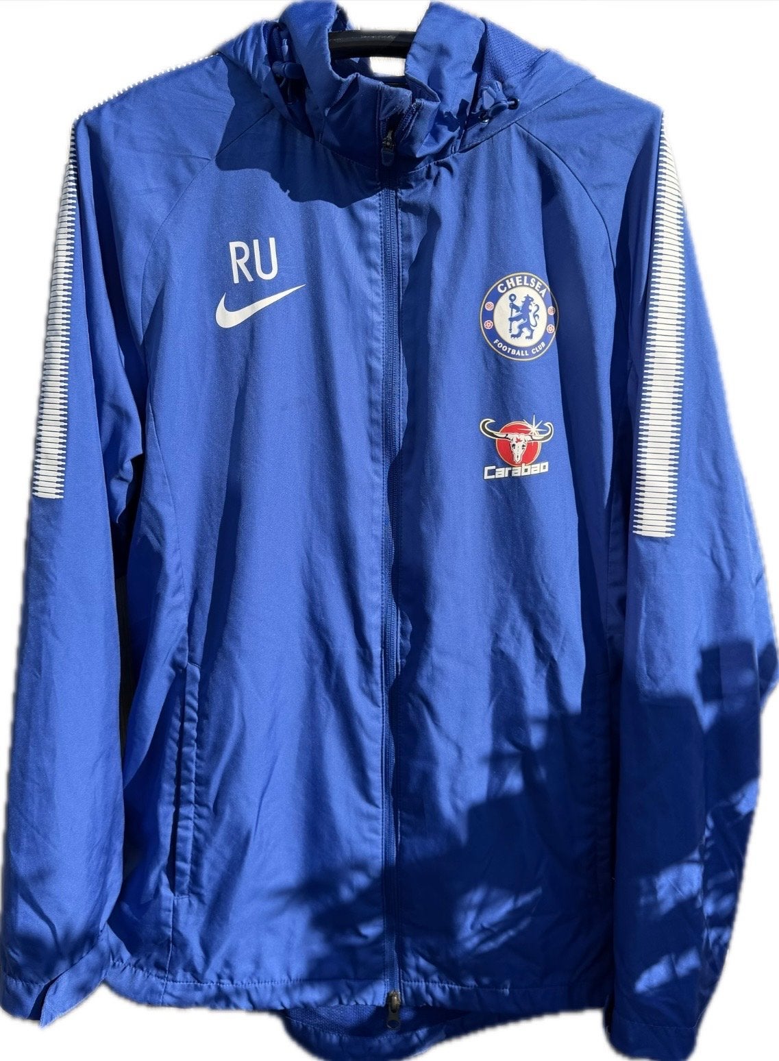 Chelsea Staff Issue Nike Hooded Track Jacket RU - Maat M, Ophalen of Verzenden, Zo goed als nieuw, Buitenlandse clubs, Shirt