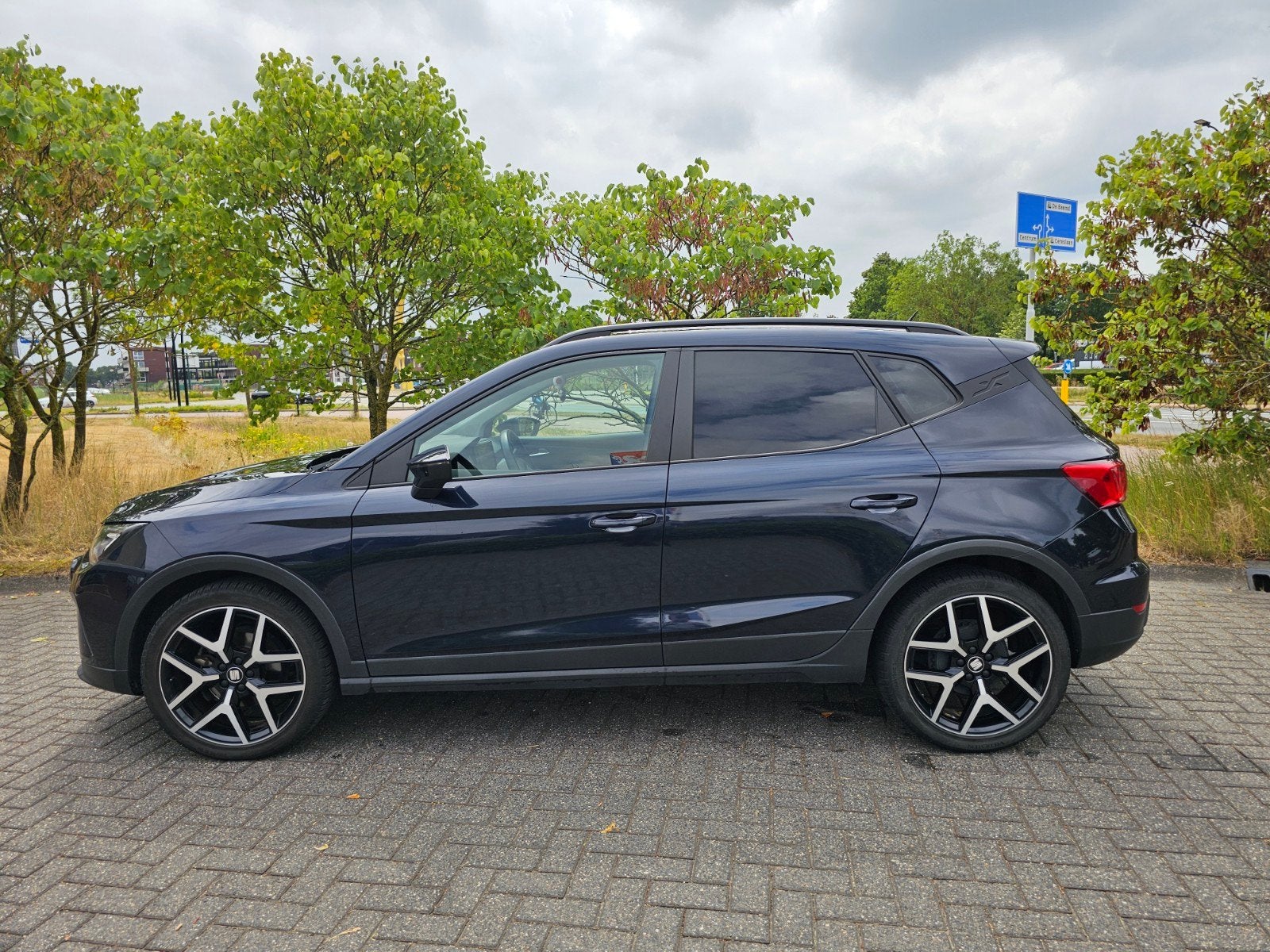 Seat Arona Black Edition - Dealer onderh. 1.0 TSI 95pk 2022, Voorwielaandrijving, Euro 5, Stof, 95 pk