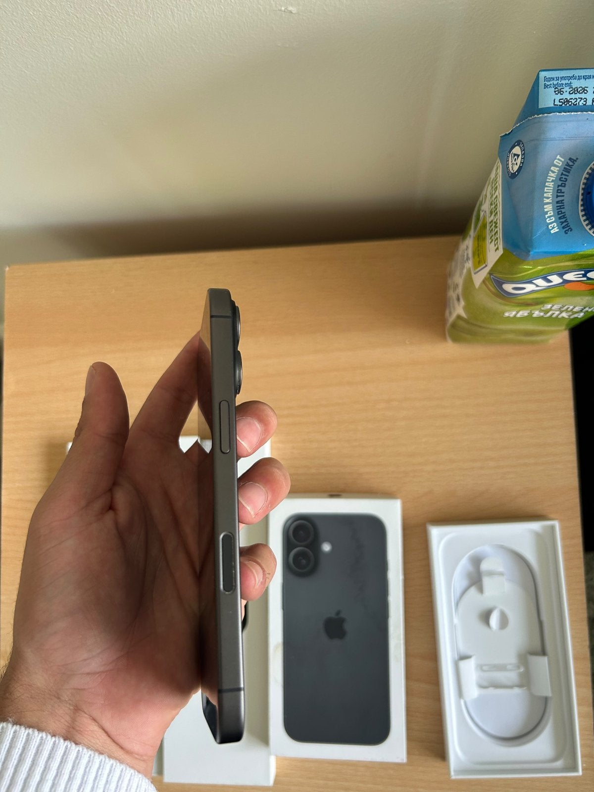 Foto 3 van iPhone 17 + Apple Watch Series 11 – €1.000