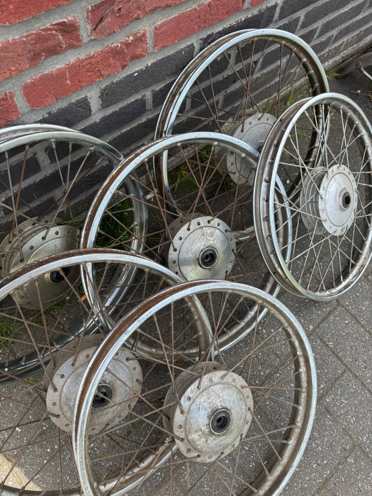 Wielen honda ss50, Fietsen en Brommers, Ophalen, Zo goed als nieuw