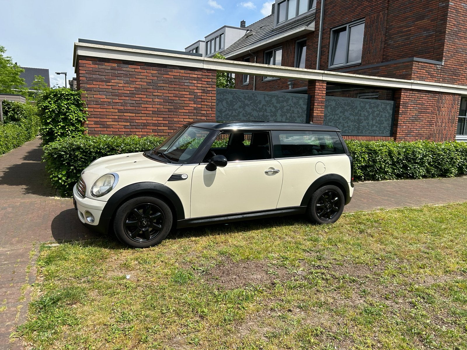 Mini Clubman 1.6 16V Cooper 2008 Wit, Auto's, Mini, 4 cilinders, Origineel Nederlands, Stationwagon, Handgeschakeld