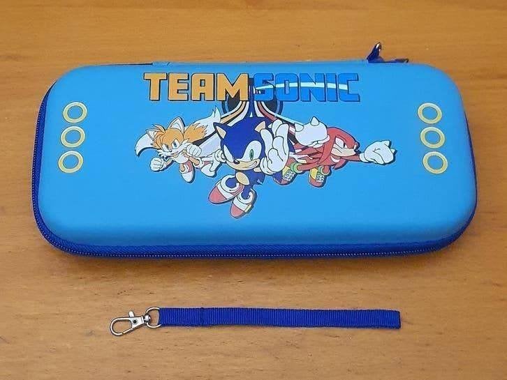 Nintendo Switch SONIC CASE Beschermhoes, Spelcomputers en Games, Games | Nintendo Switch, Avontuur en Actie, Gebruikt, 1 speler