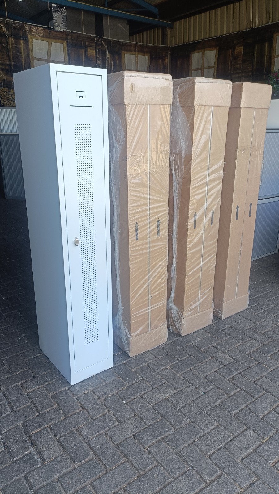Nieuwe metalen 1 deur lockerkasten, metalen hang leg kast, R, Nieuw, Metalen 1 deurs lockerkasten, Ophalen of Verzenden