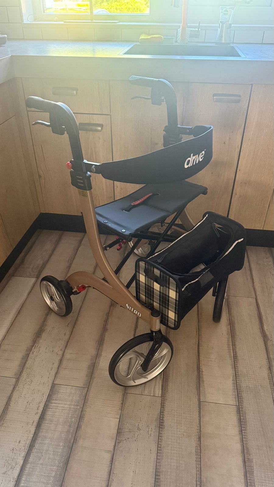 Nitro rollator M, Diversen, Ophalen, Nieuw