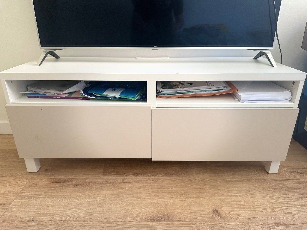 Besta tv meubel, 150 tot 200 cm, Ophalen of Verzenden, Zo goed als nieuw, Minder dan 100 cm