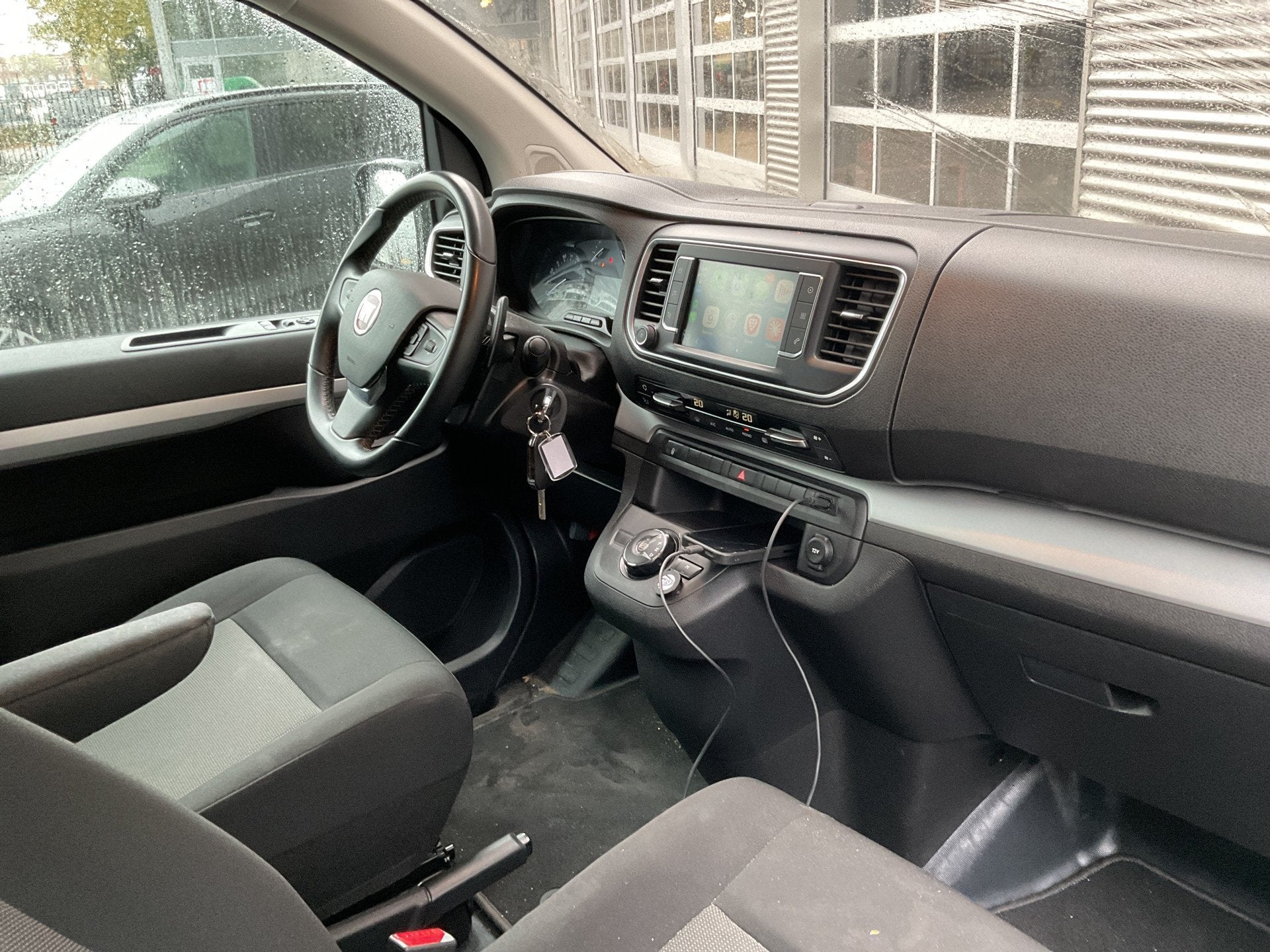 Fiat Scudo 2.0 MJ 180 pk Aut. DC Dubbel Cabine Carplay/ Xeno, Stof, Gebruikt, Euro 6, 4 cilinders