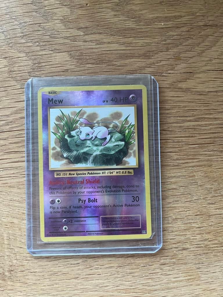 Pokémon Mew – Holo, Ophalen of Verzenden, Zo goed als nieuw
